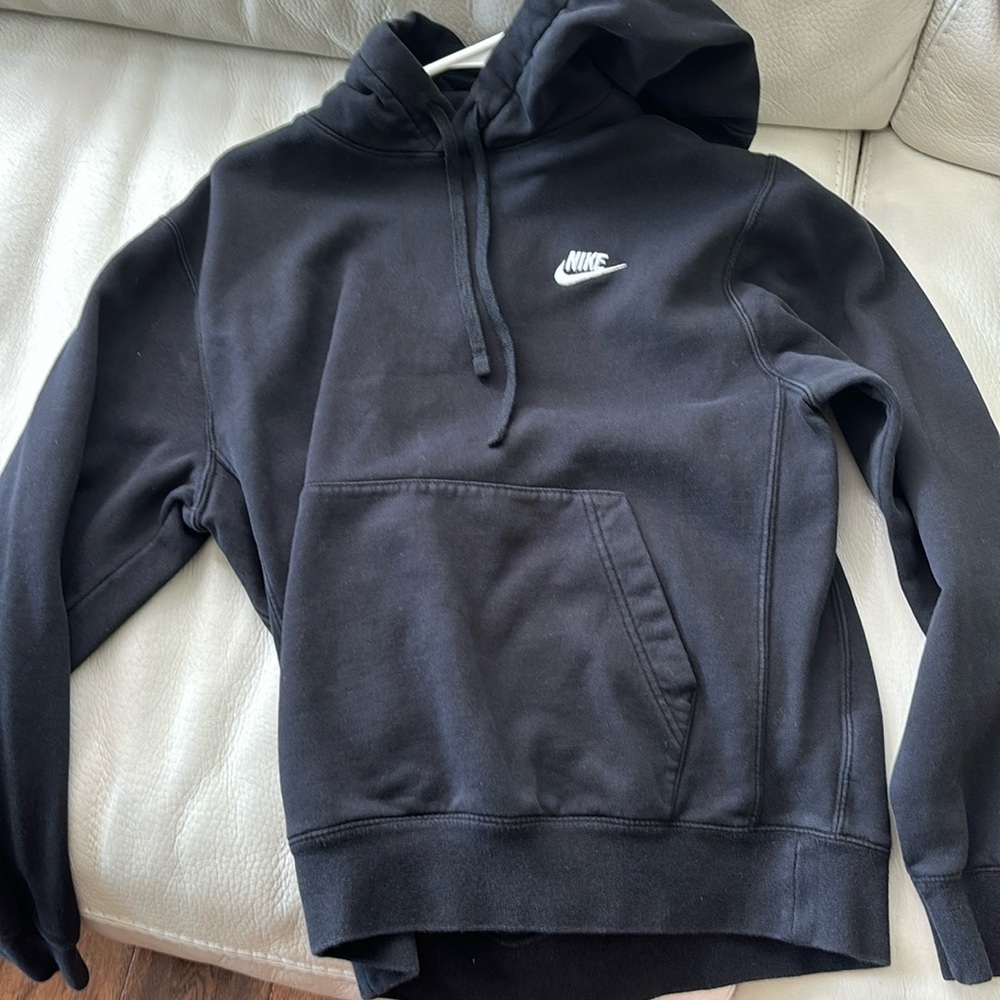 Black nike hoodie